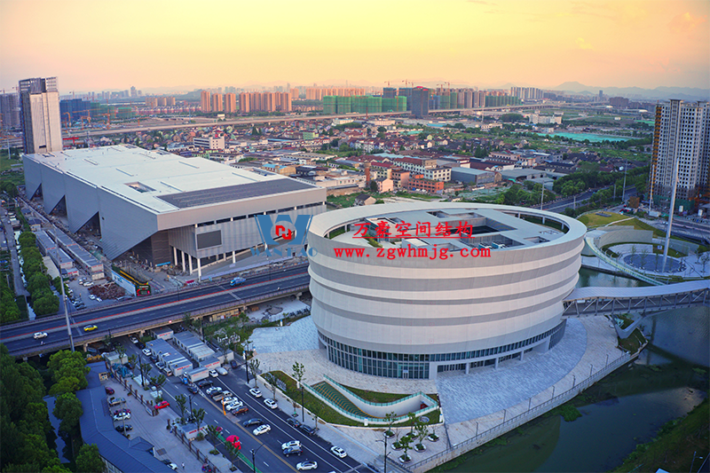 PTFE膜結(jié)構(gòu)膜材是什么材料？PTFE膜結(jié)構(gòu)膜材有哪些性能特點？