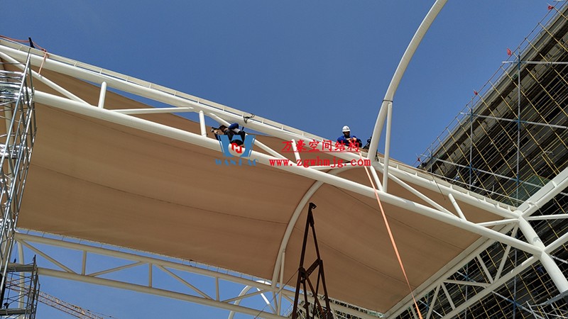 勞動最光榮，致敬一線工作者！