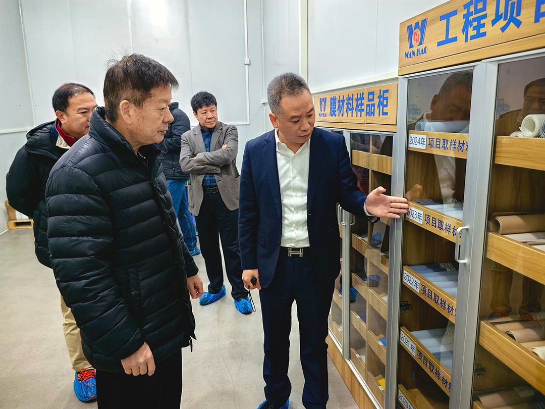 中國鋼結構協會空間結構分會領導專家一行蒞臨萬豪考察指導工作