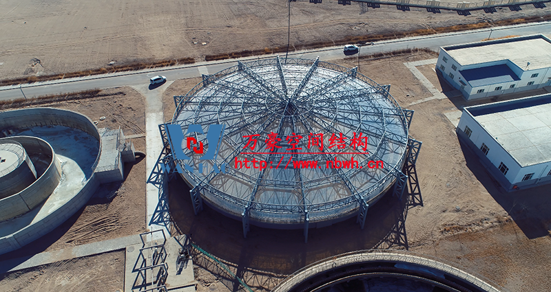 格爾木工業園昆侖工業區工業污水廠污水池保溫膜結構工程竣工