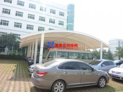 寧波膜結(jié)構(gòu)車棚制作哪個公司好？為什么寧波膜結(jié)構(gòu)公司選萬豪？