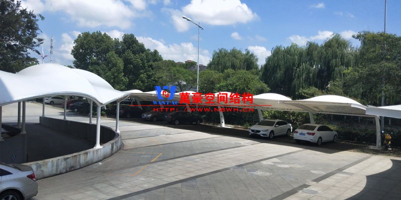 膜結構車棚使用年限