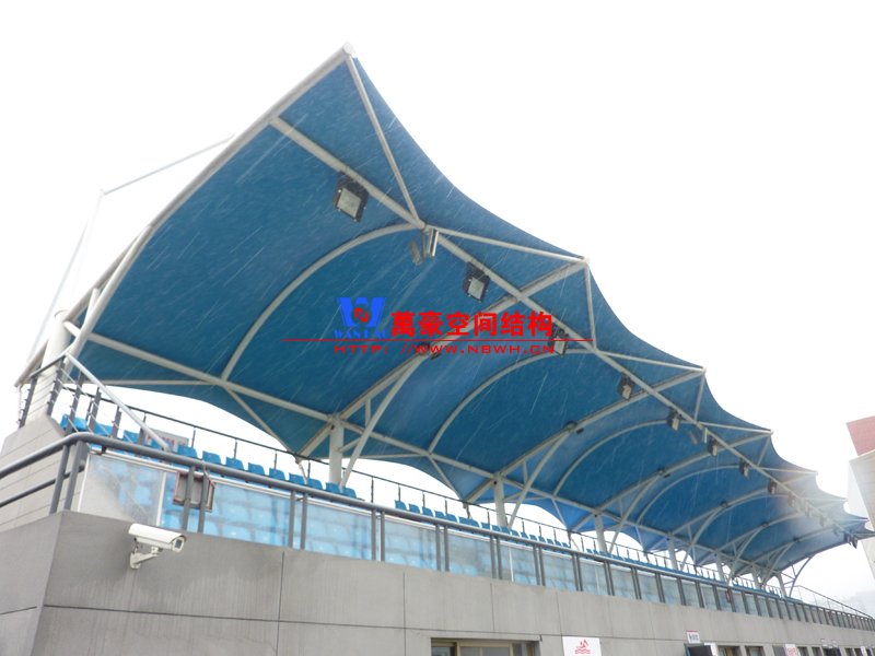 膜結構看臺