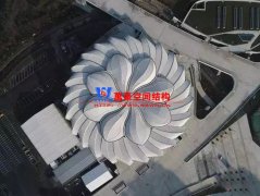 耗資11億、重達1280噸、40米高空上的“蓮花”杭州奧體博覽城網球中心開花了！